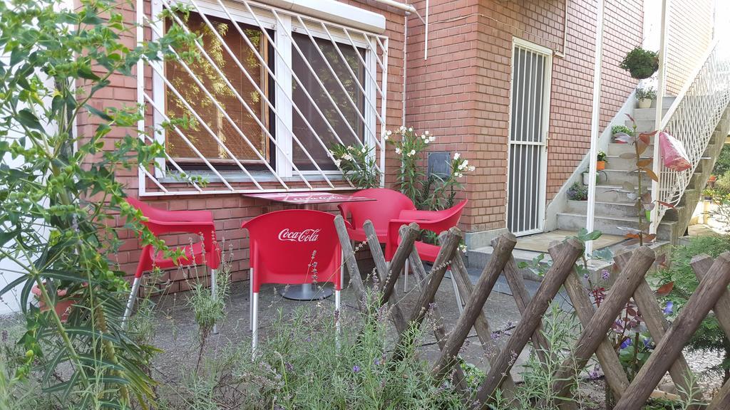 Hortenzia Apartment Szeged Buitenkant foto